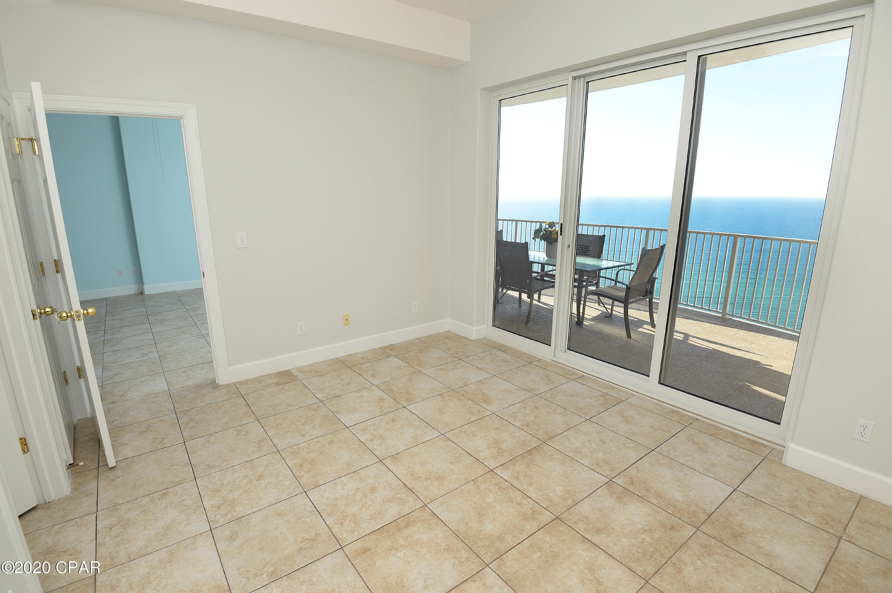 Ocean Villa - Residential