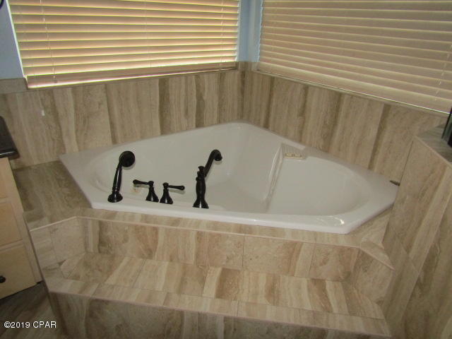 Palm Bay Unit 1 - Residential Lease