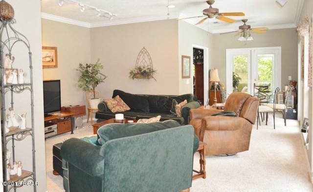 Bay Park Manor - Residential