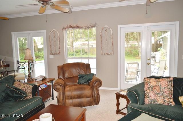 Bay Park Manor - Residential