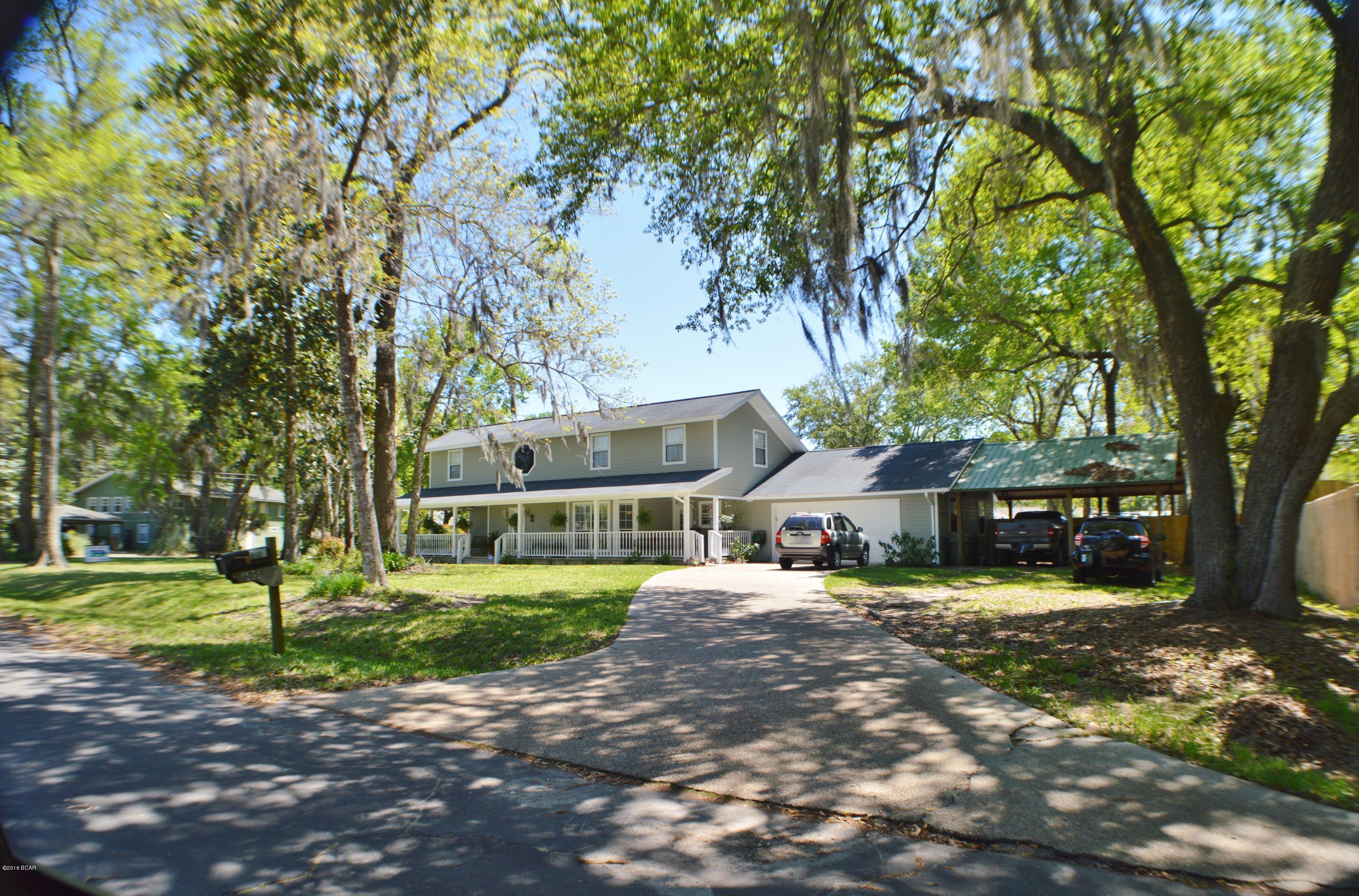 Bay Park Manor - Residential