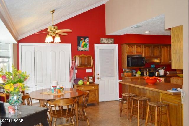 Bay Park Manor - Residential