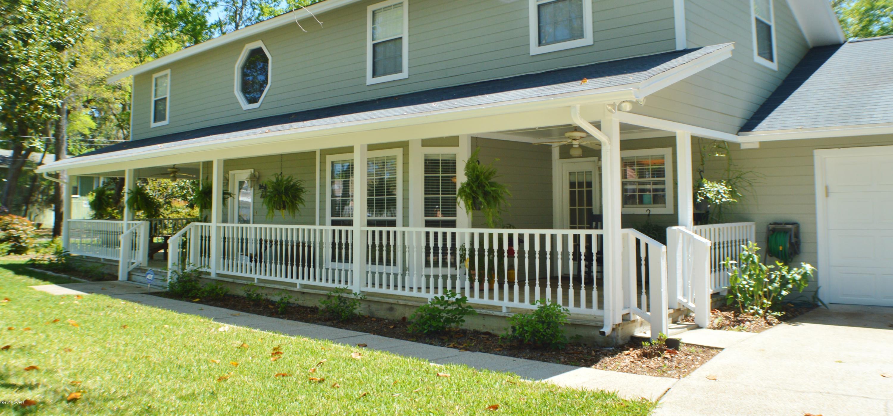 Bay Park Manor - Residential