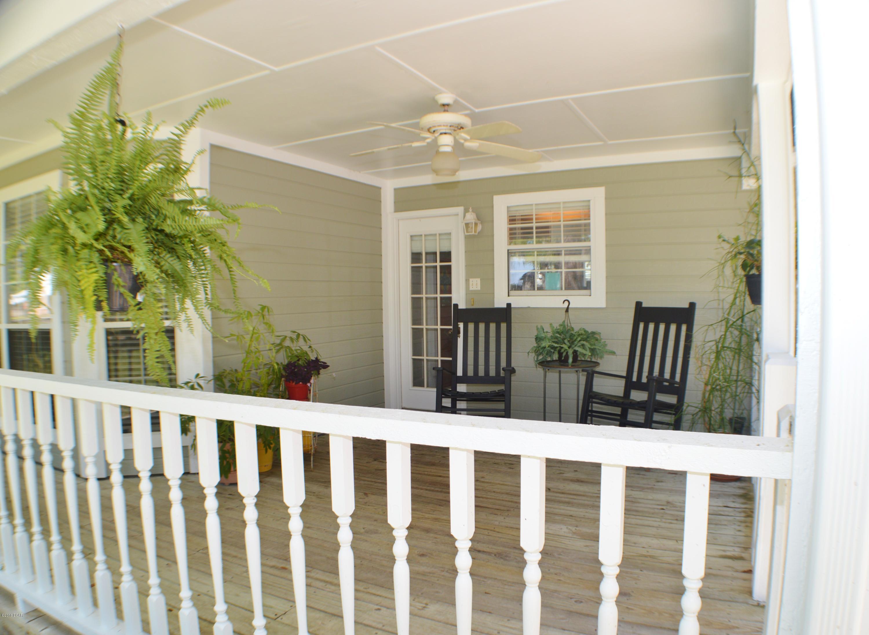 Bay Park Manor - Residential