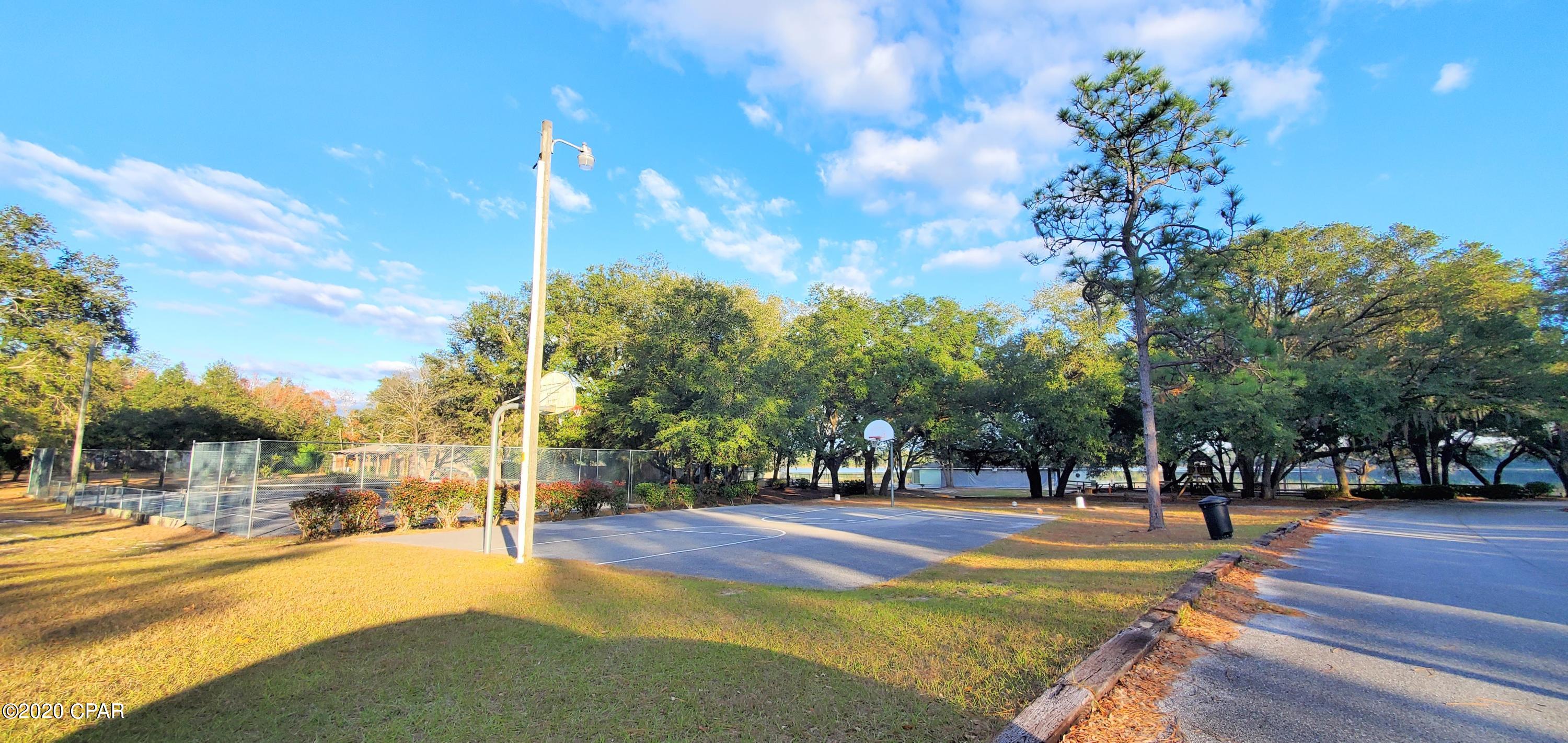 Leisure Lakes 1st Add - Land