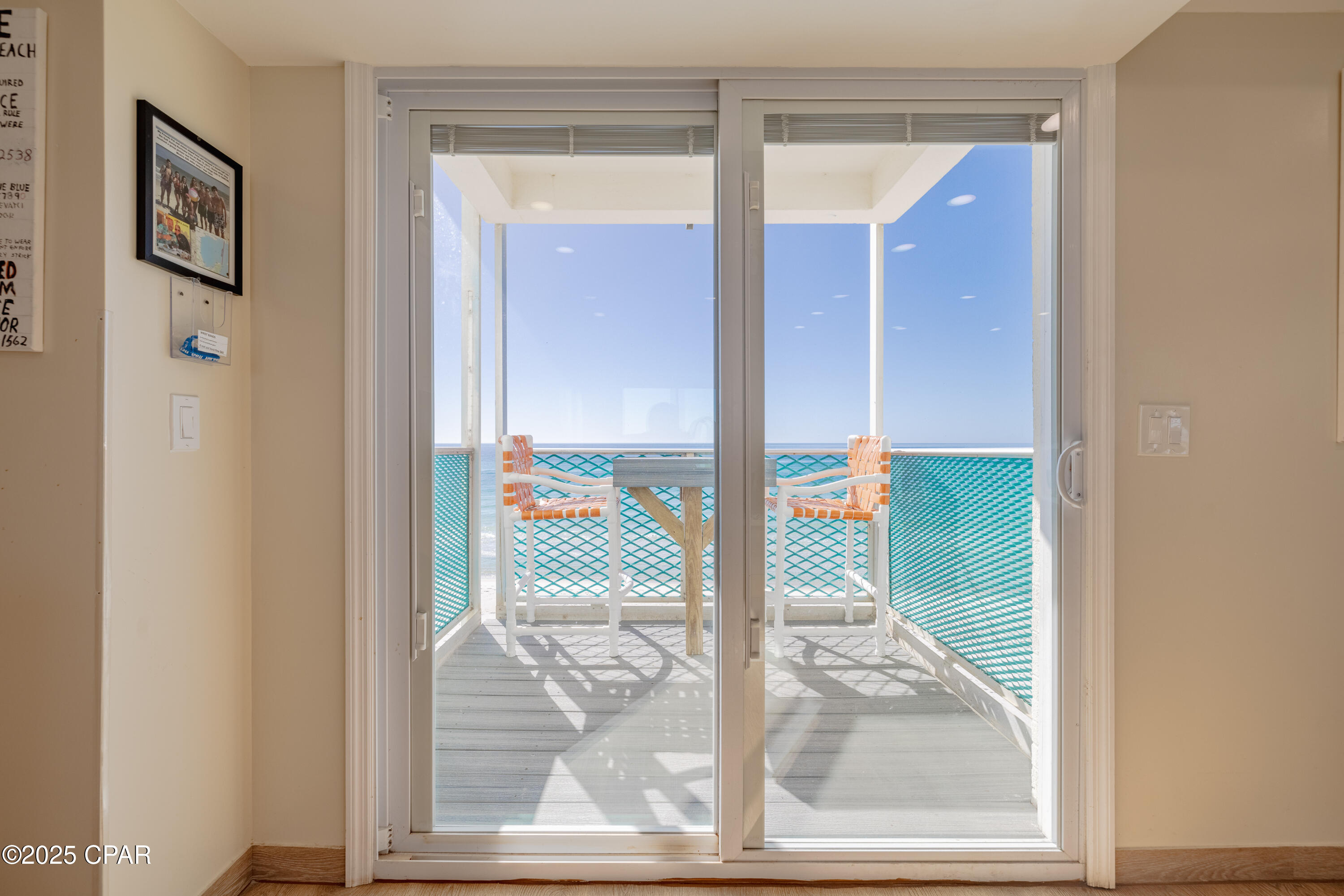 Fontainebleau Terrace - Residential