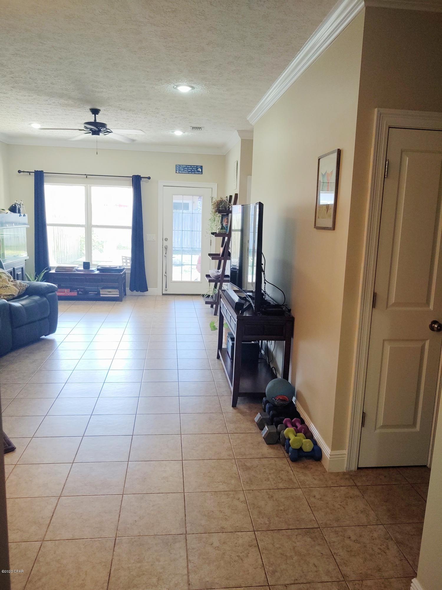 Gardenia Beach - Residential