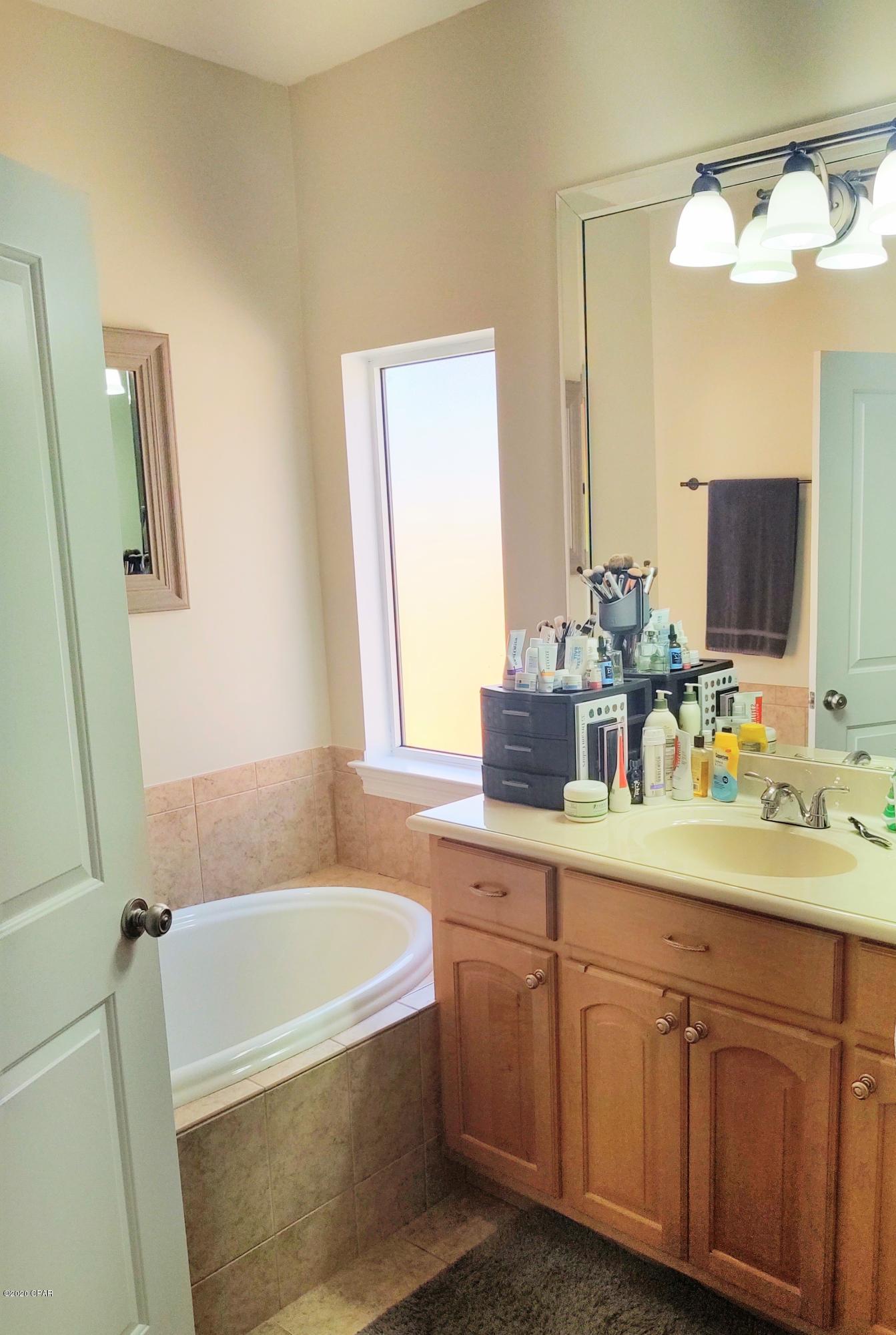 Gardenia Beach - Residential