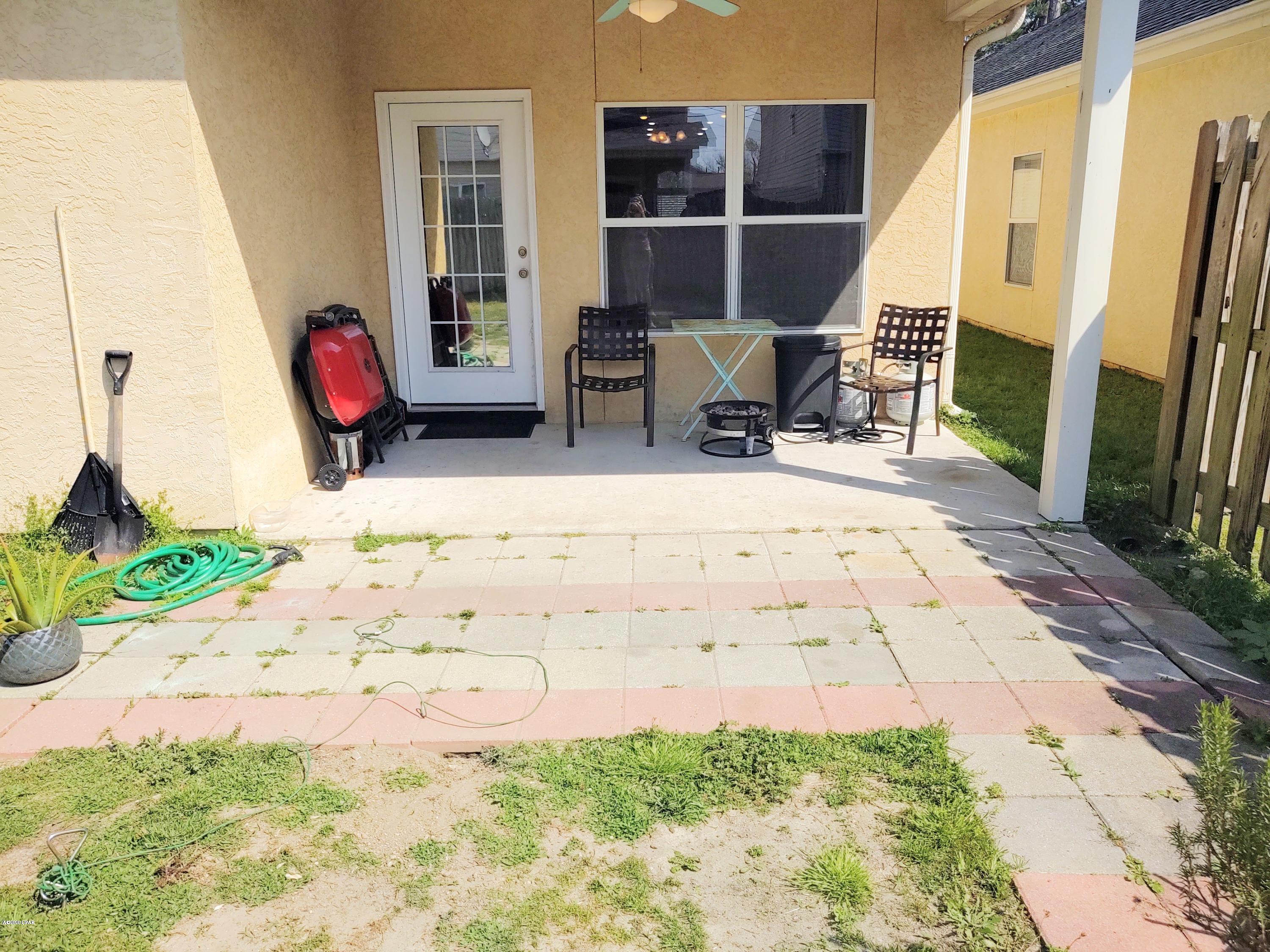 Gardenia Beach - Residential