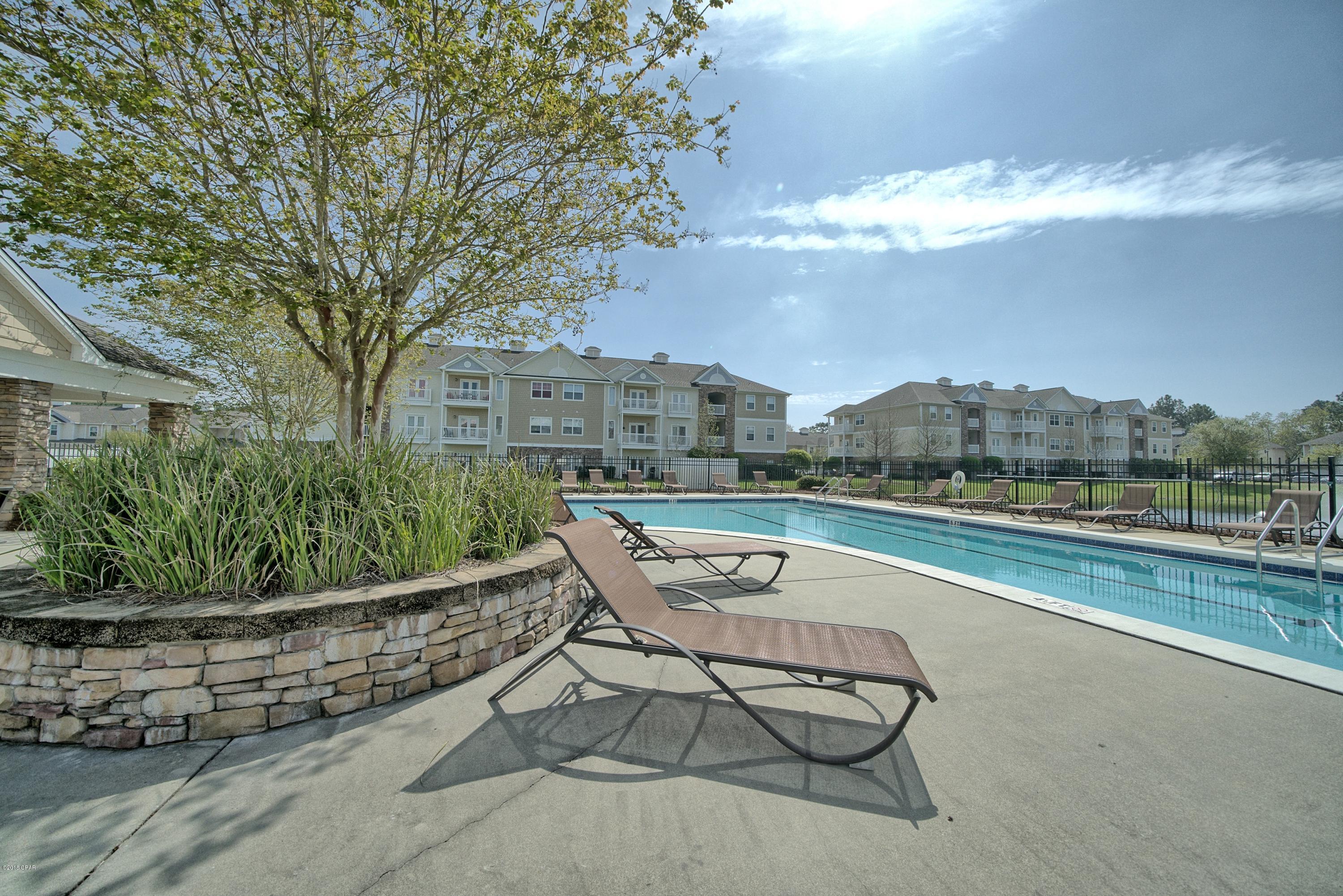 Villas At Suncrest - Residential