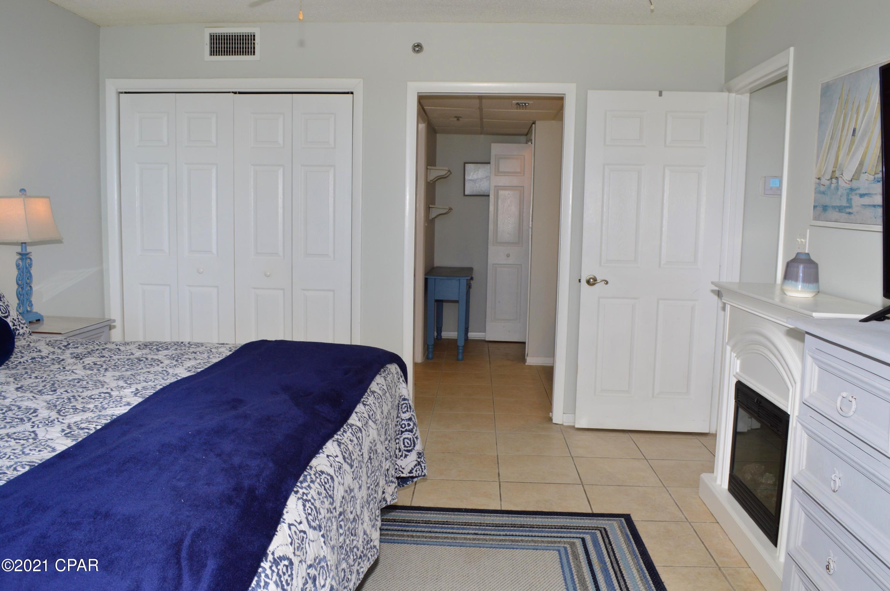 Long Beach Towers I - Residential