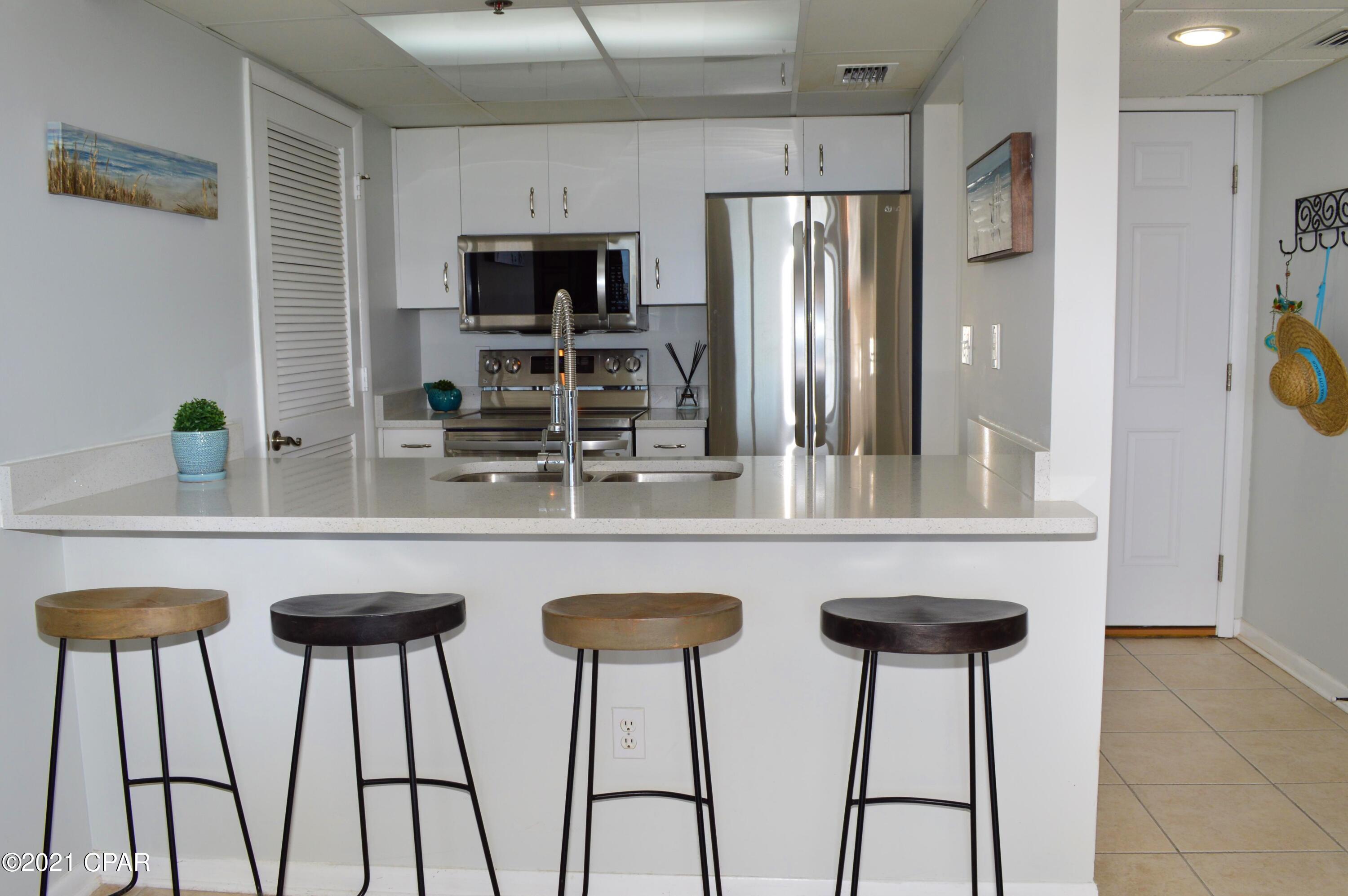 Long Beach Towers I - Residential