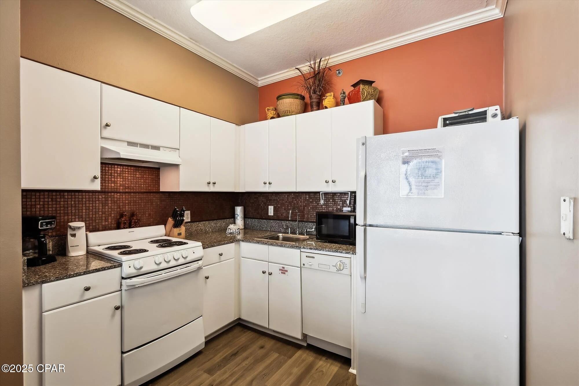 Shores Of Panama Phase I - Residential