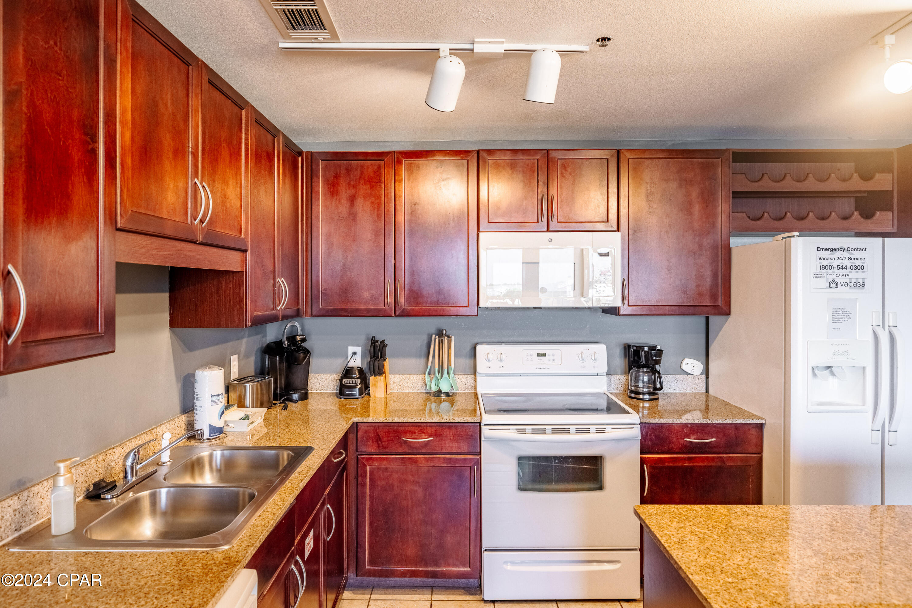 Laketown Wharf - Residential