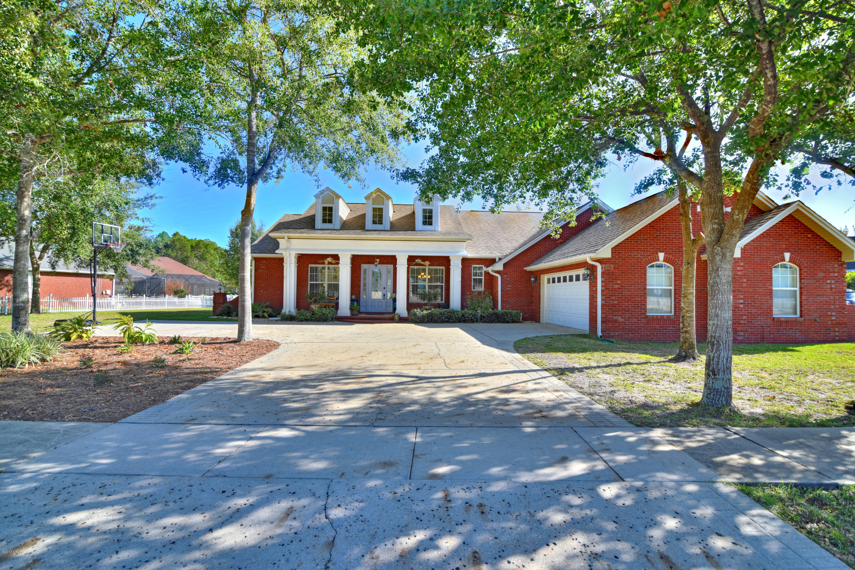 Eisenhower Circle Subdivision - Residential