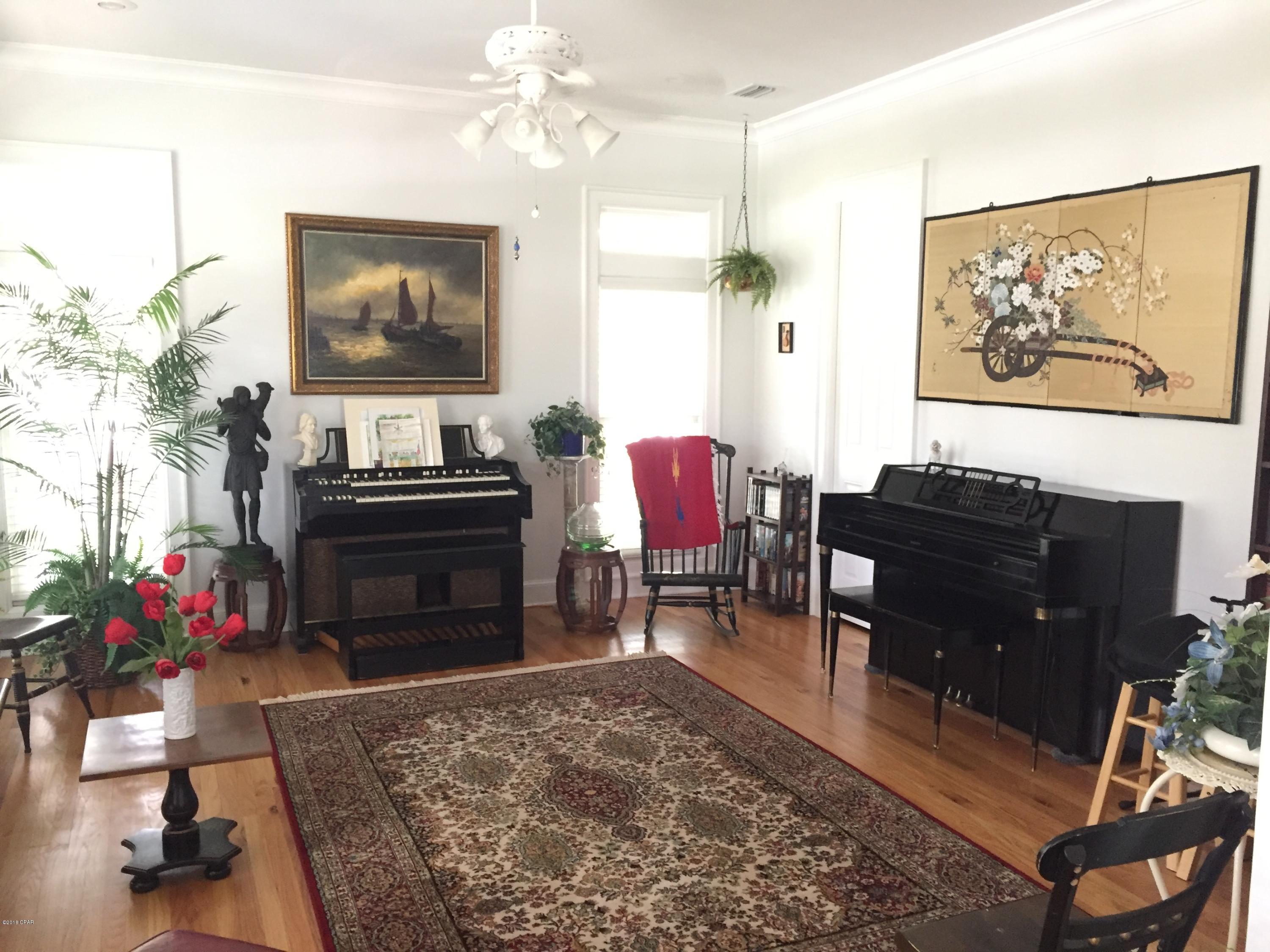 Seabreeze - Residential