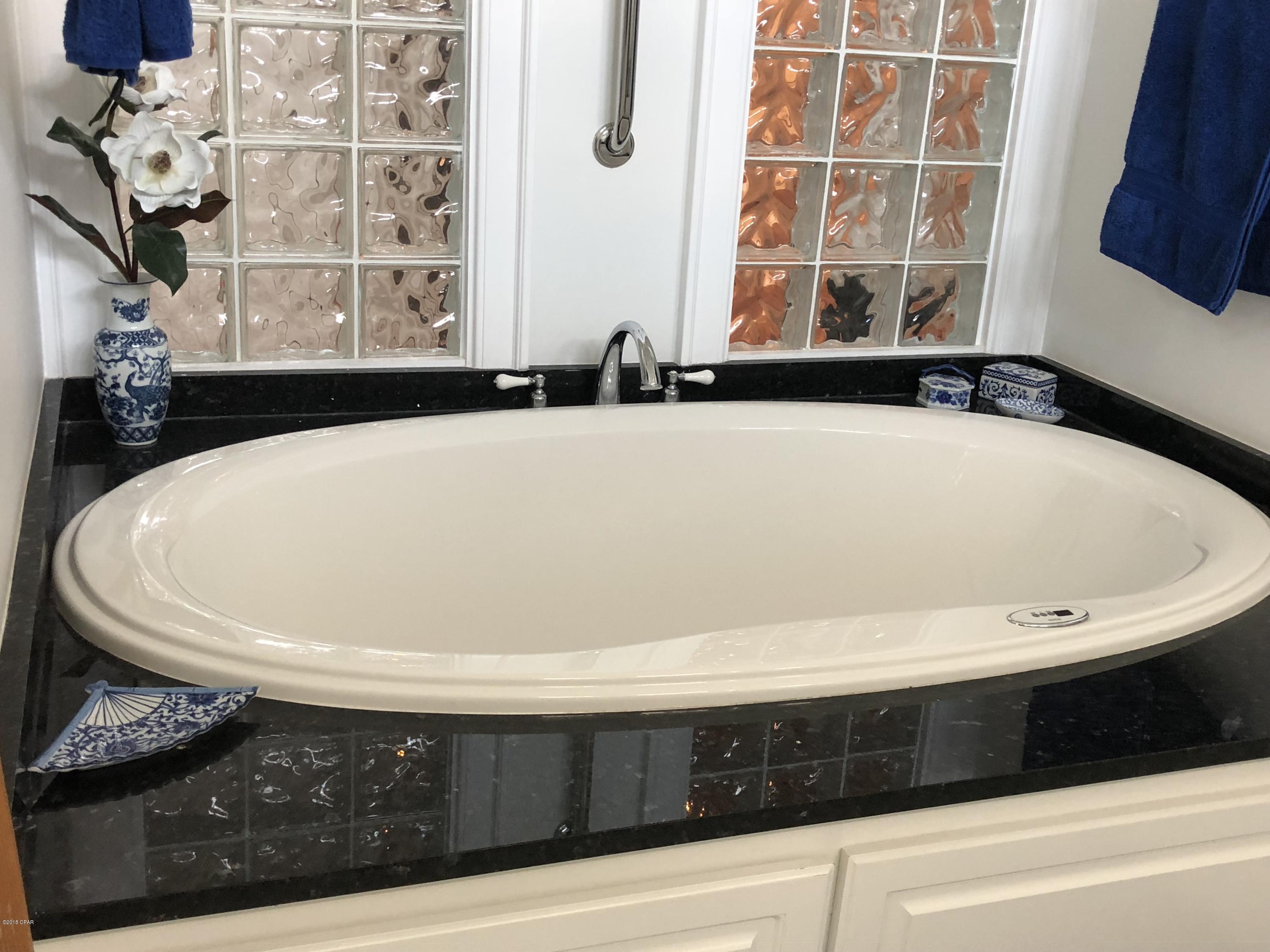 Seabreeze - Residential