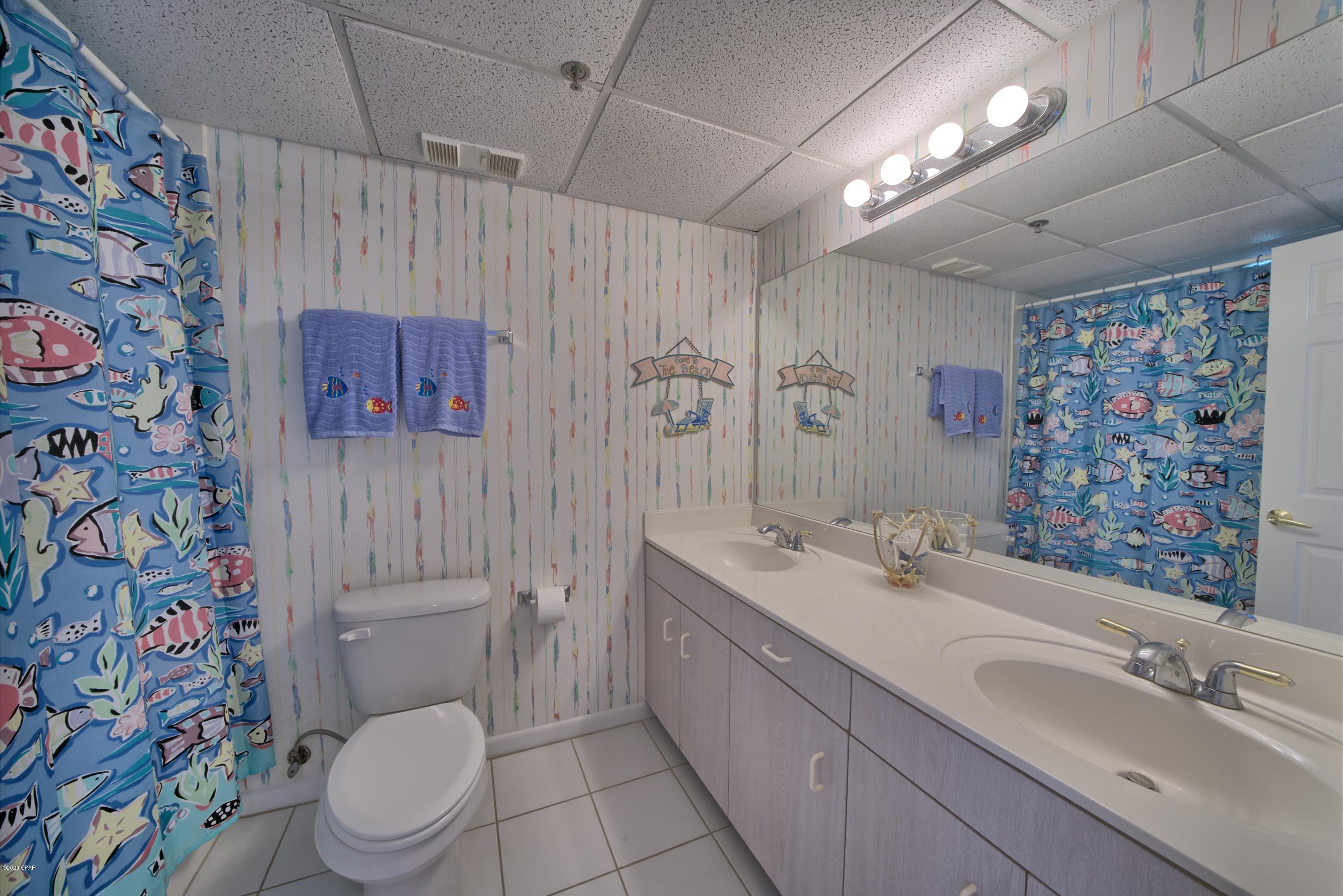 Long Beach Towers III - Residential