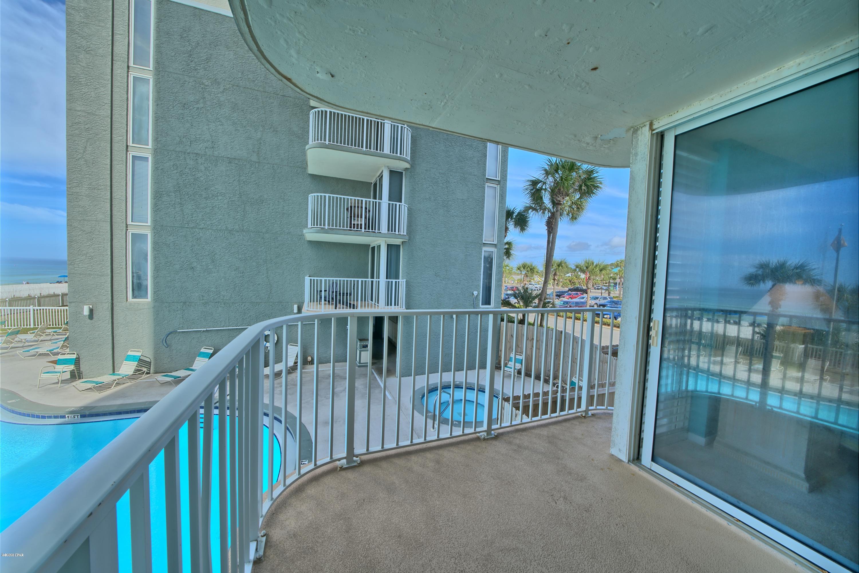 Long Beach Towers III - Residential