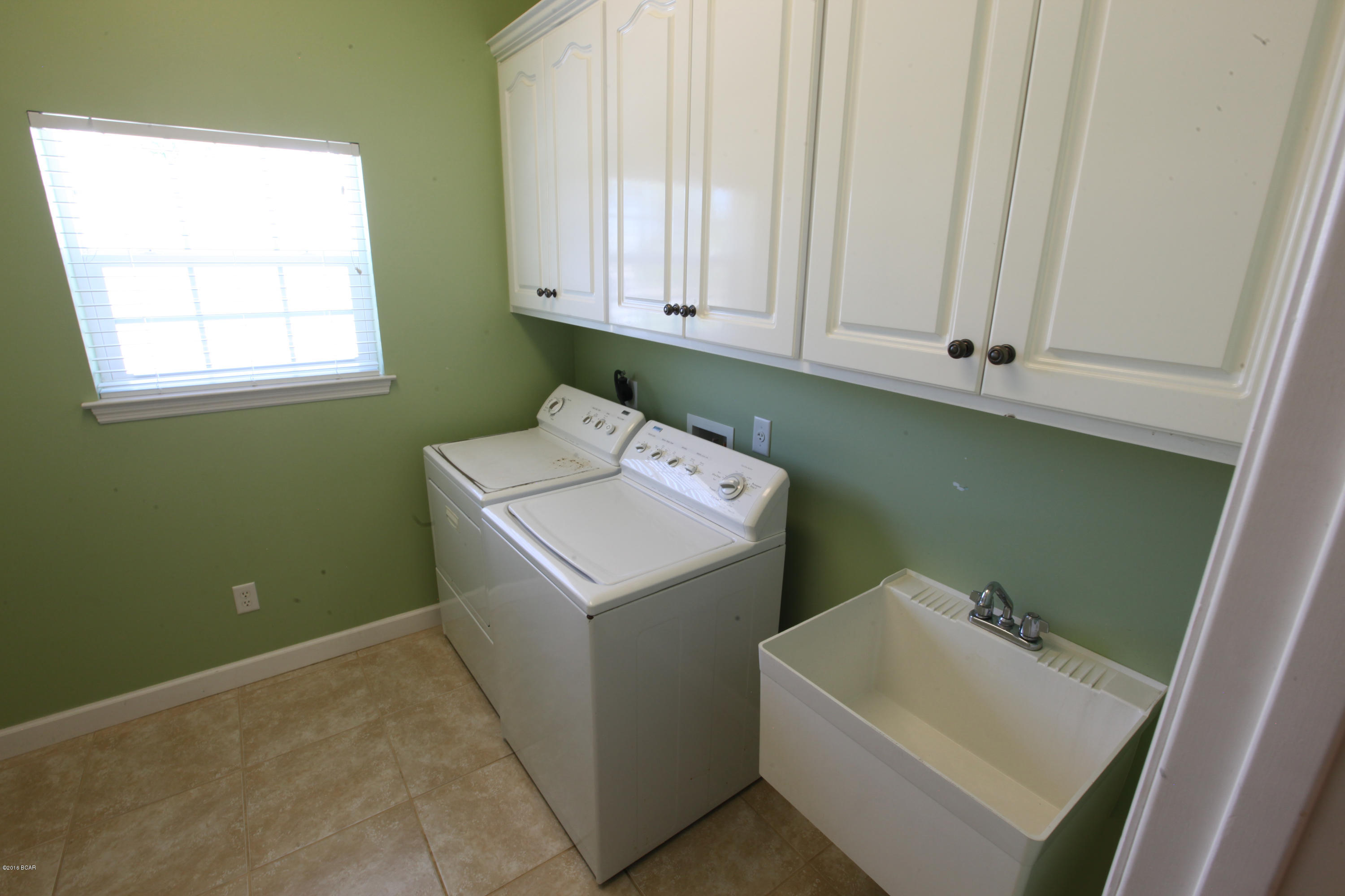 Silver Sands Unit 1 - Residential