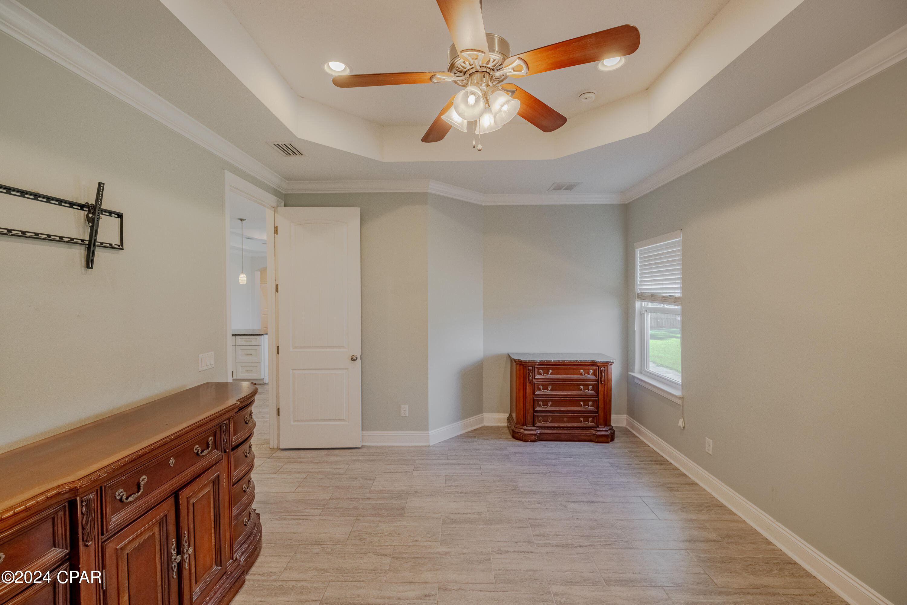 Colony Club - Residential