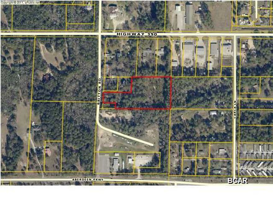 Recent forclosure. Seller will consider financing with 20% downpayment, 10% interest, 30 year amortization. Nice 3.7 acre residential development site in Lynn Haven. Quiet neighborhood off hwy 390, close to schools, shopping etc.