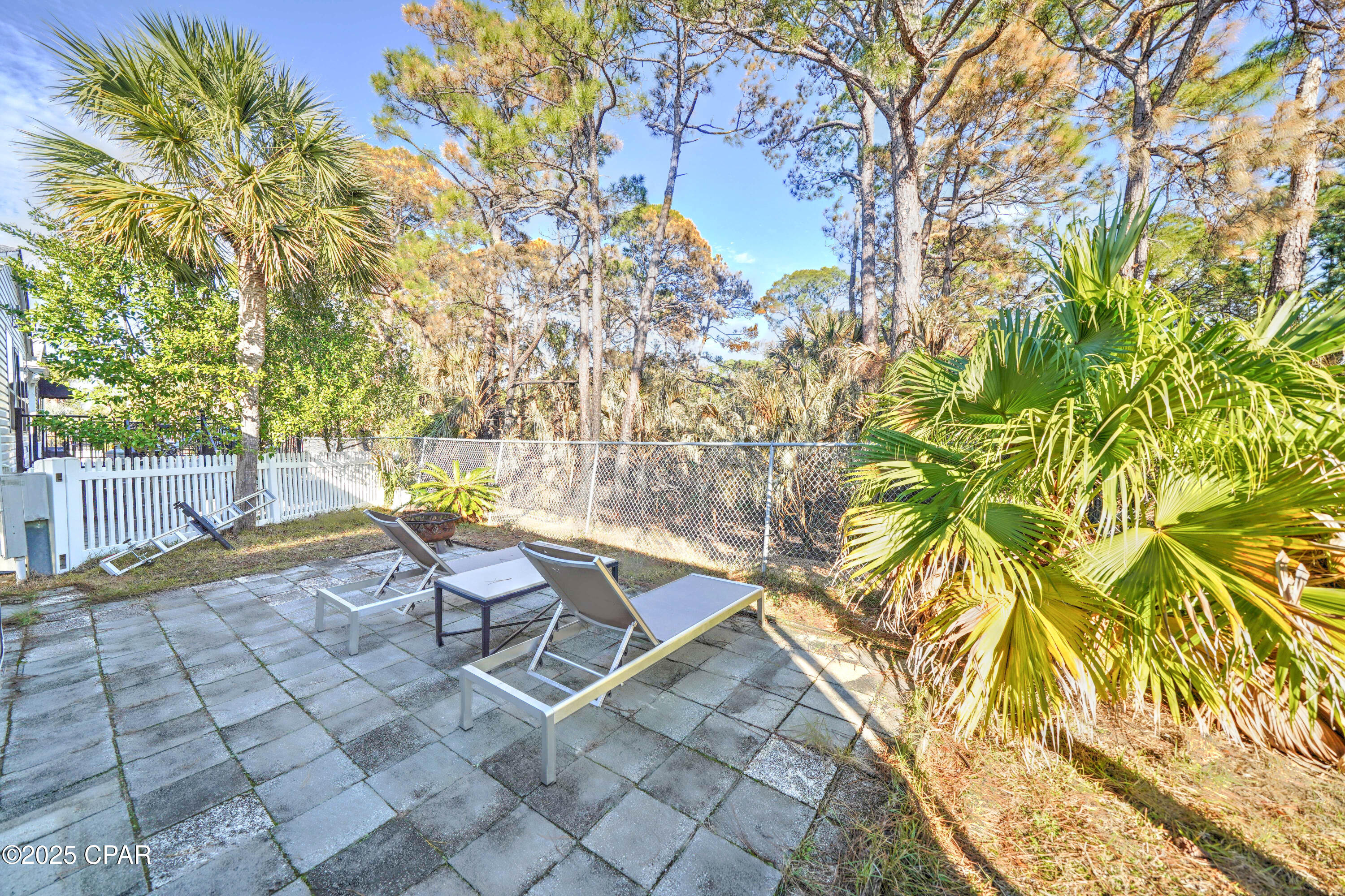 Venture Out Travel Trail - Residential