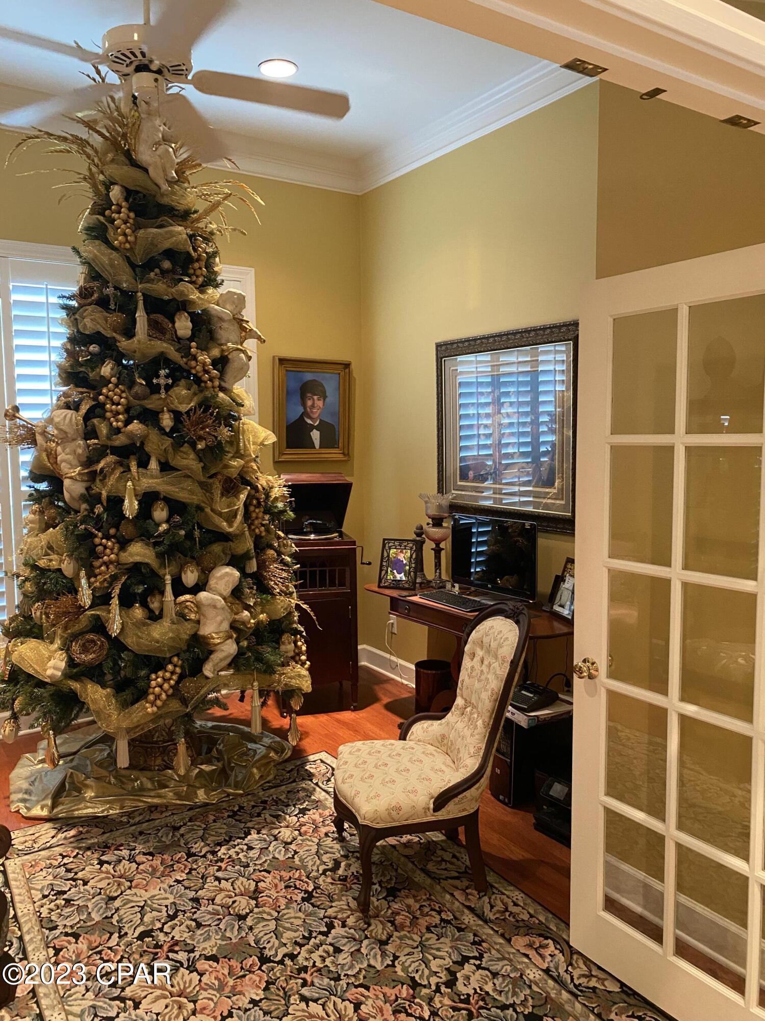North Oaks - Residential