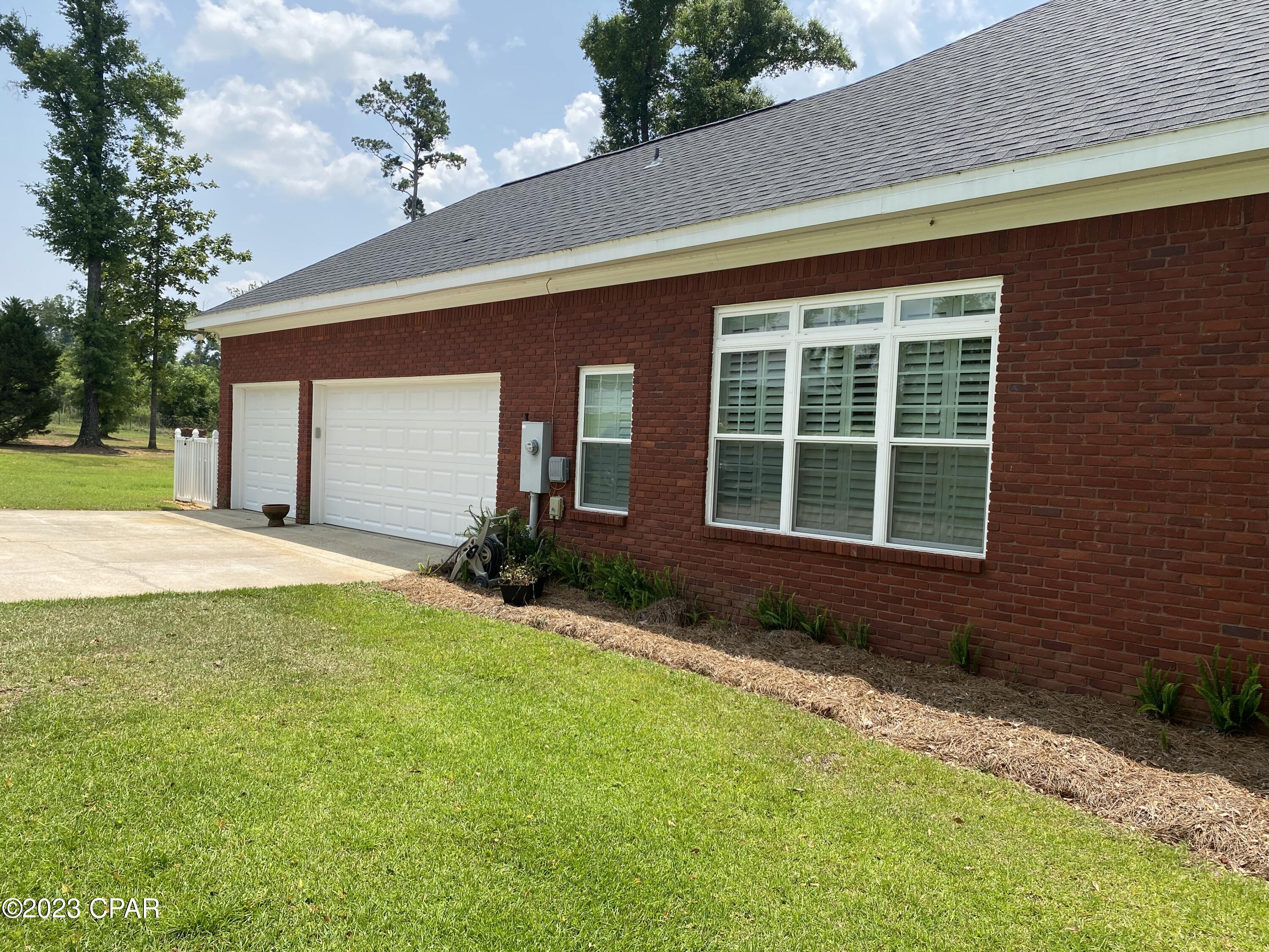 North Oaks - Residential
