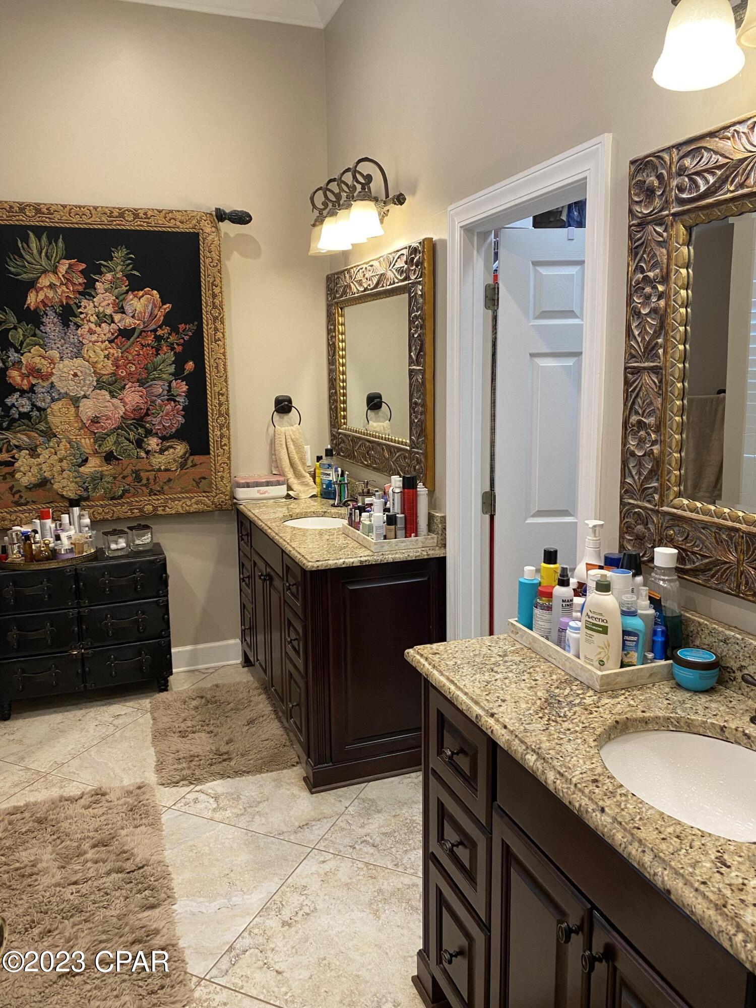 North Oaks - Residential