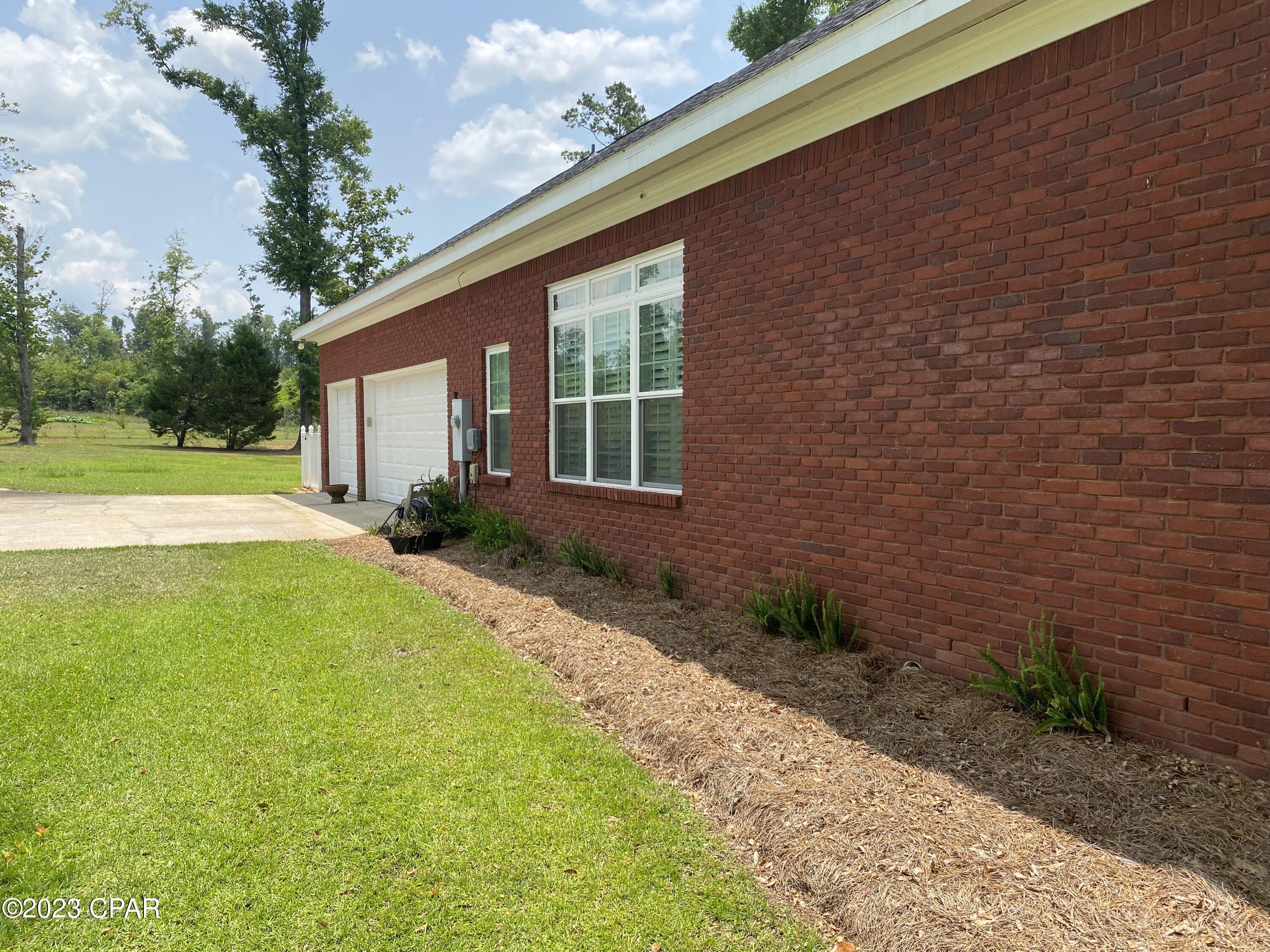 North Oaks - Residential