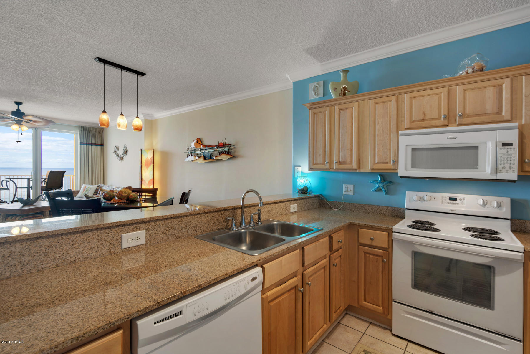 Tropic Winds - Residential