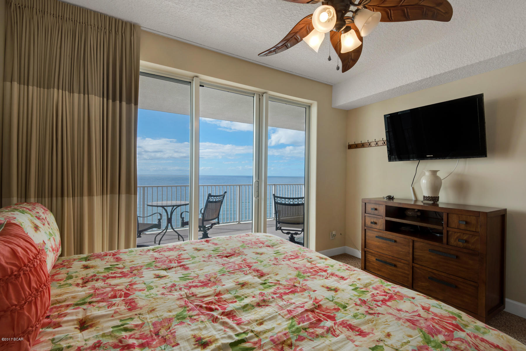 Tropic Winds - Residential