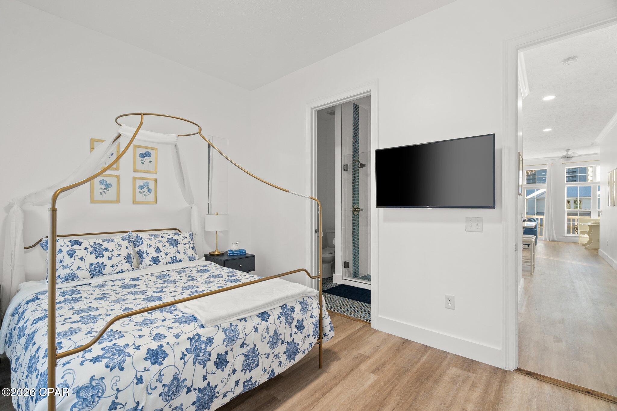 Long Beach 3rd - Residential