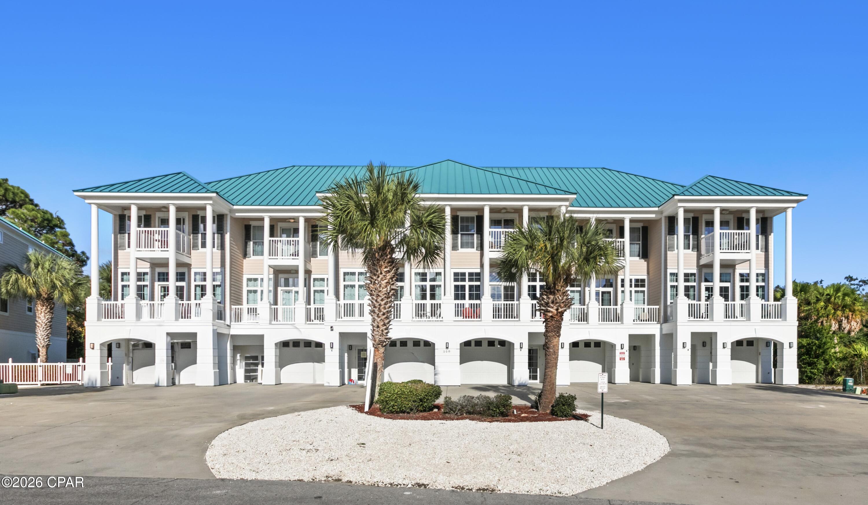 Long Beach 3rd - Residential