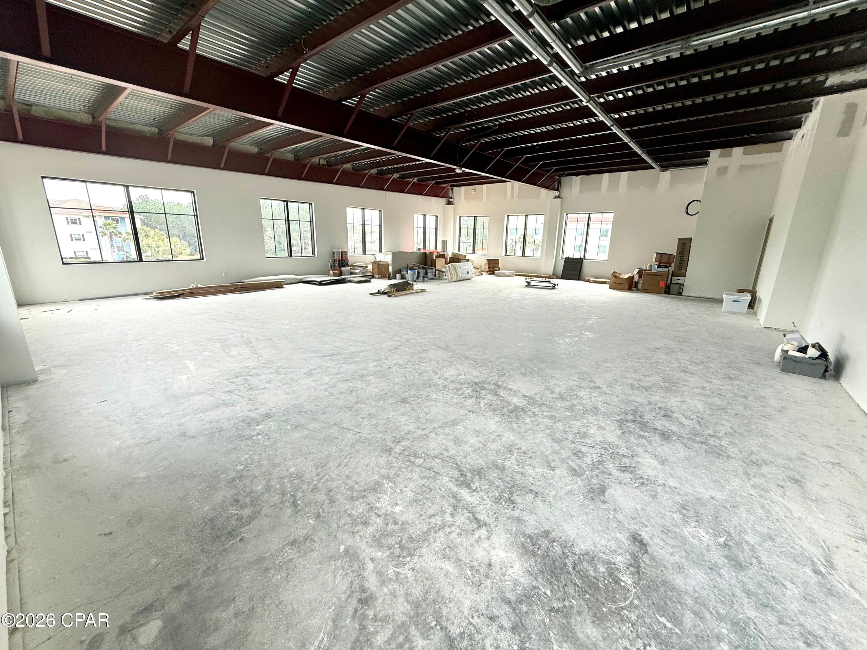 No Named Subdivision - Commercial Lease