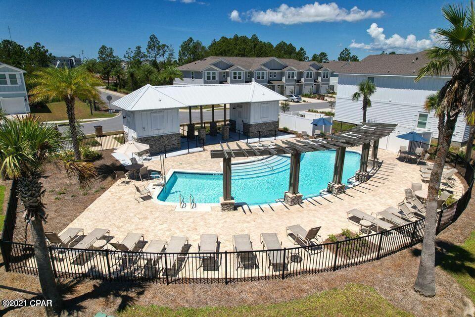 Hathaway Townhomes - Residential