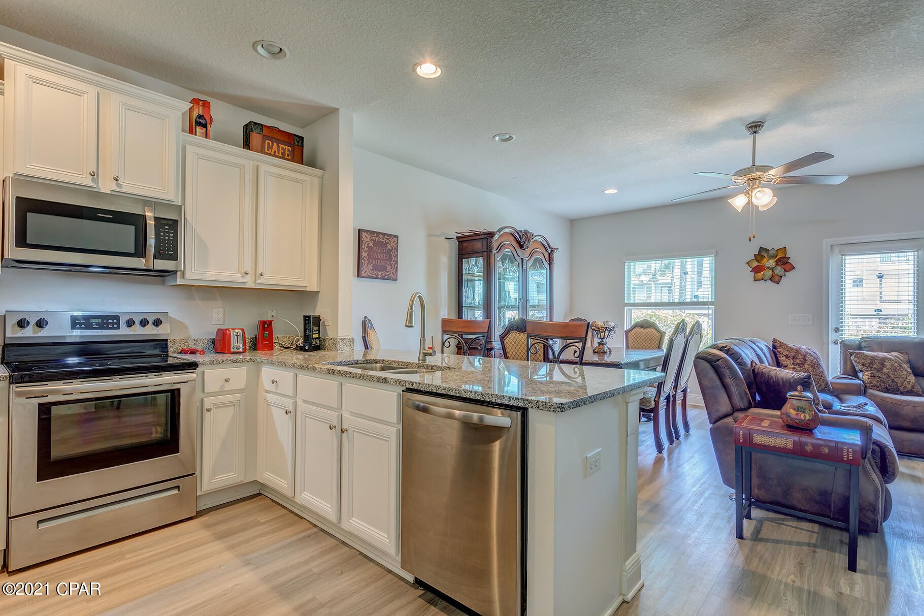 Hathaway Townhomes - Residential