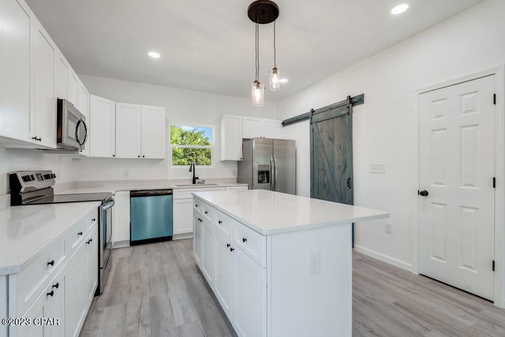 M. N. Kneece Replat - Residential