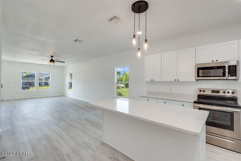 M. N. Kneece Replat - Residential