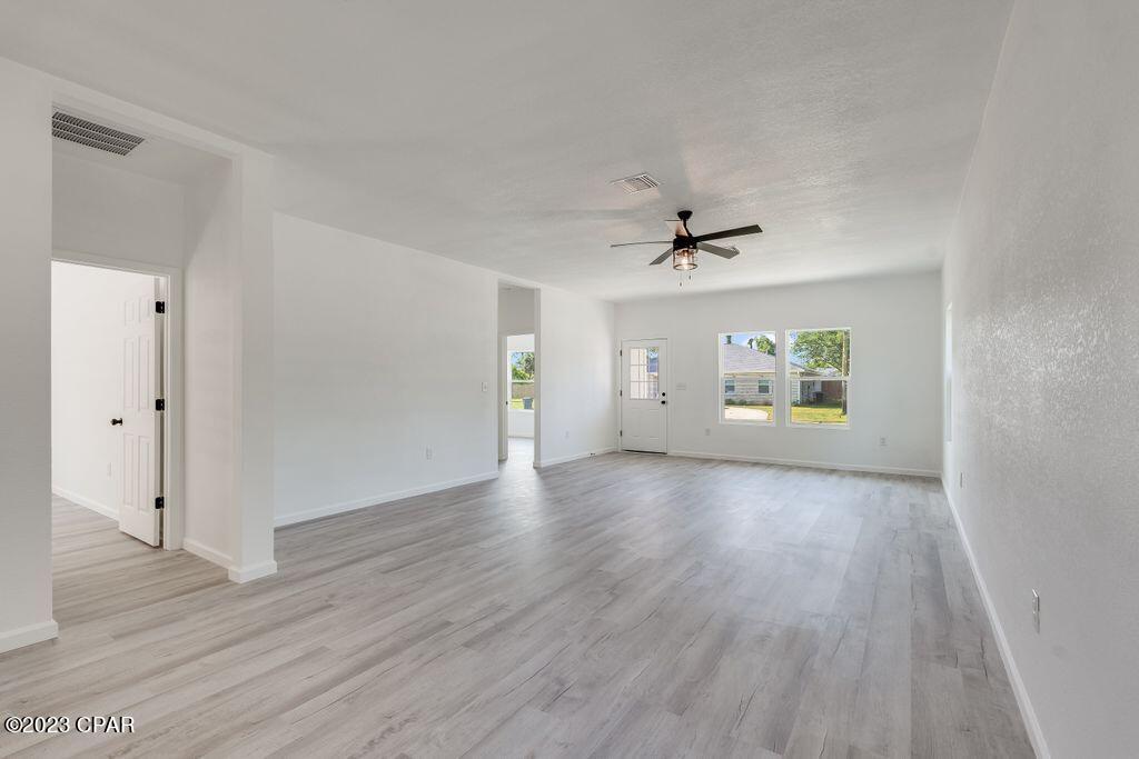 M. N. Kneece Replat - Residential