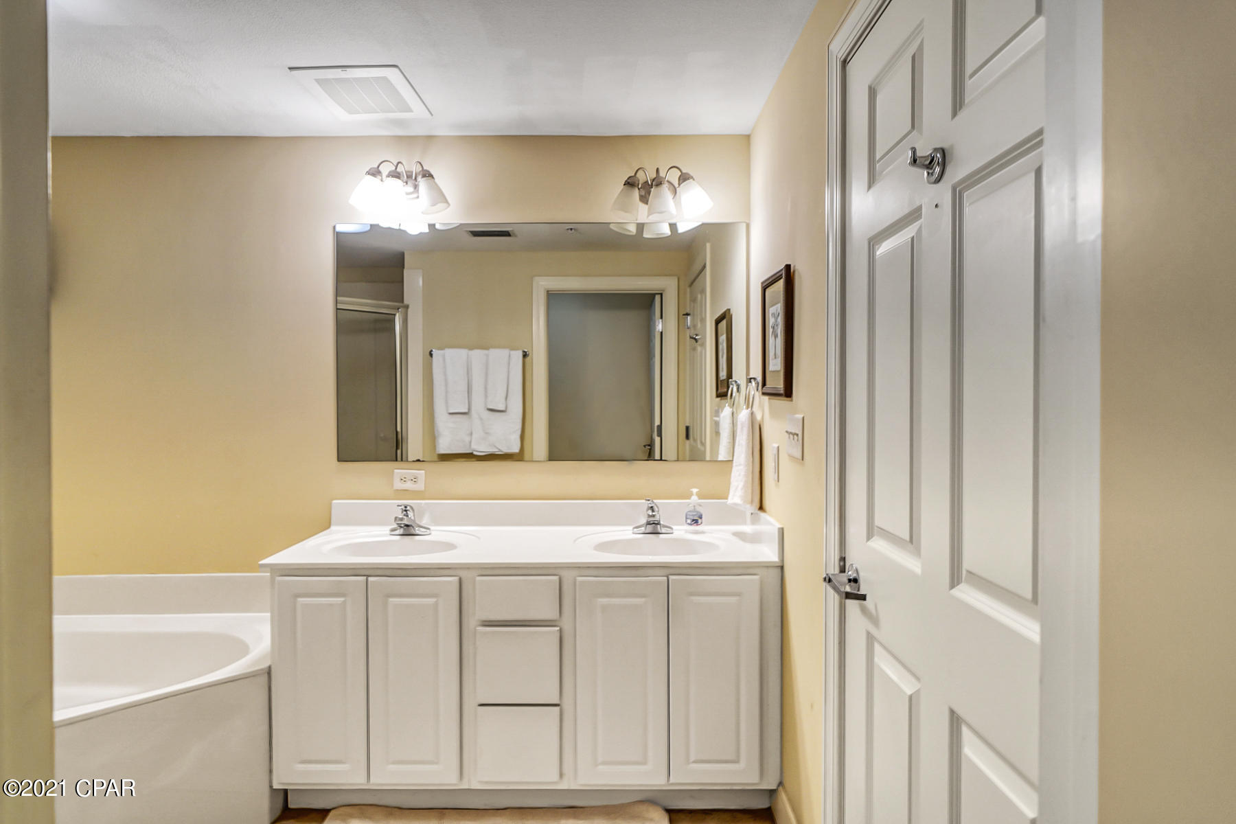 Sunrise Beach - Residential