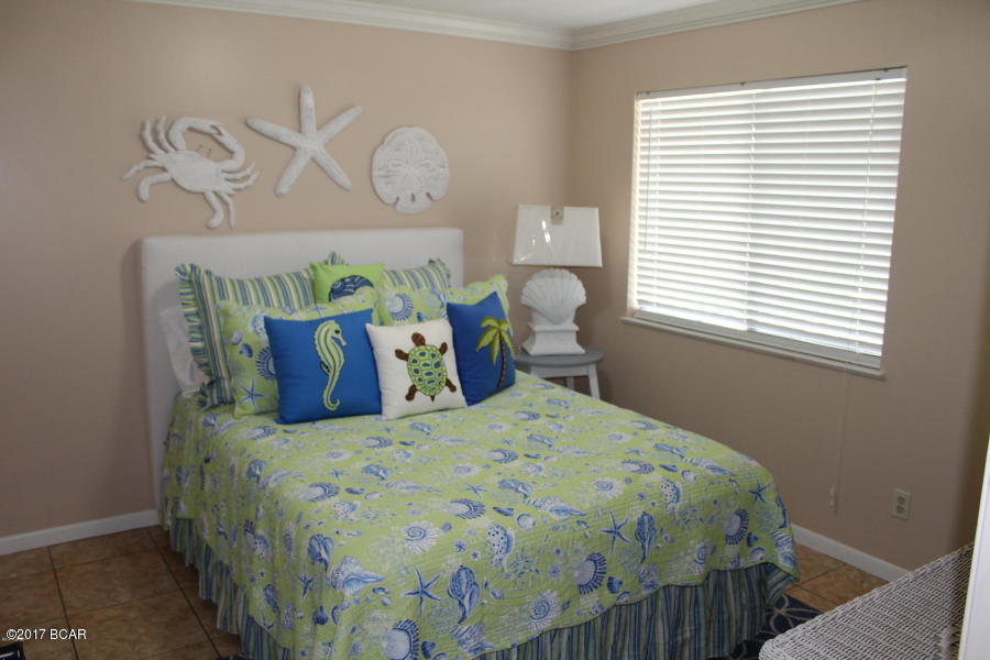 Point Lagoon Condos - Residential Lease