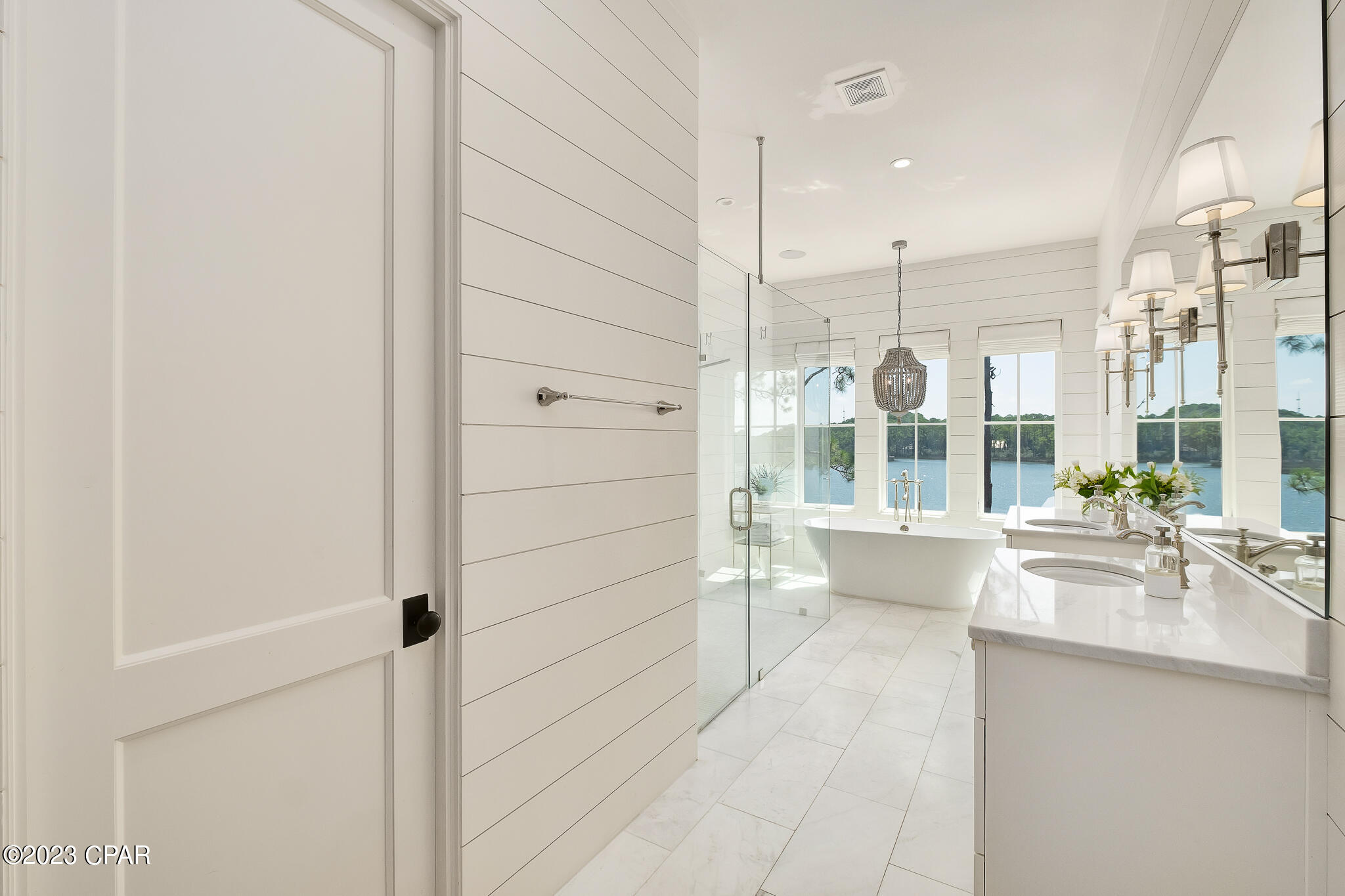 Cessna Landing - Residential