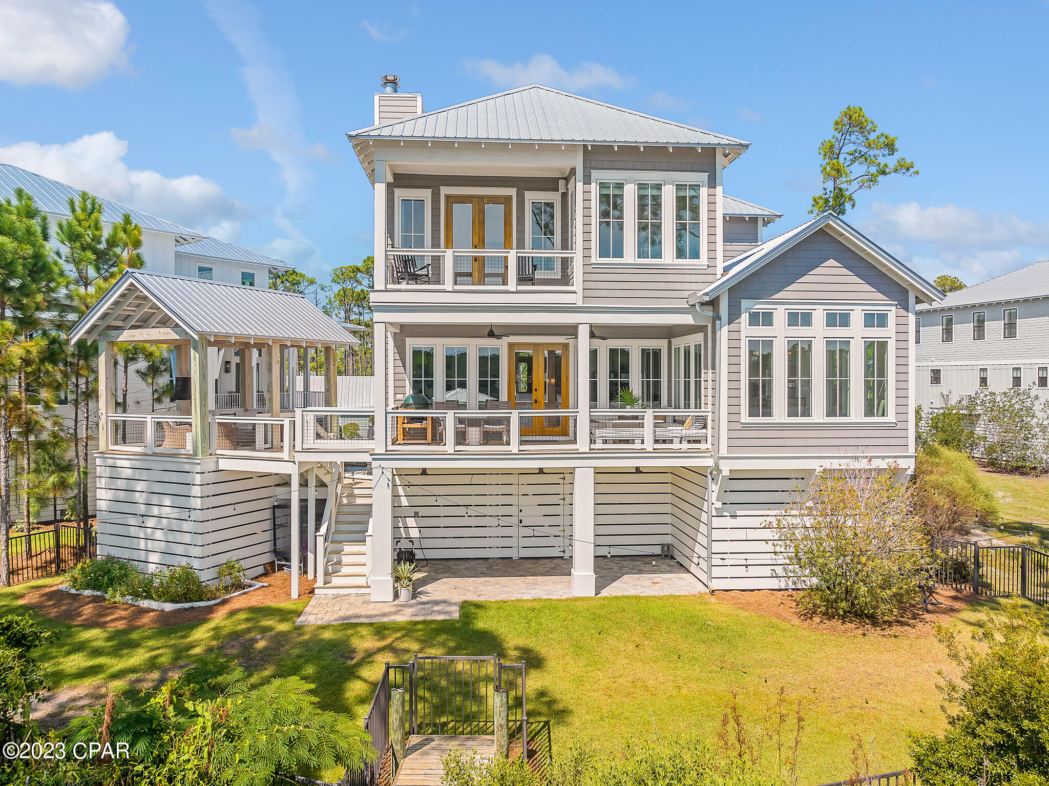 Cessna Landing - Residential