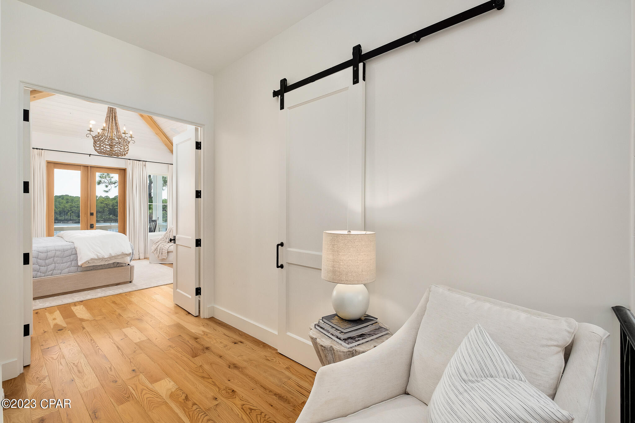 Cessna Landing - Residential