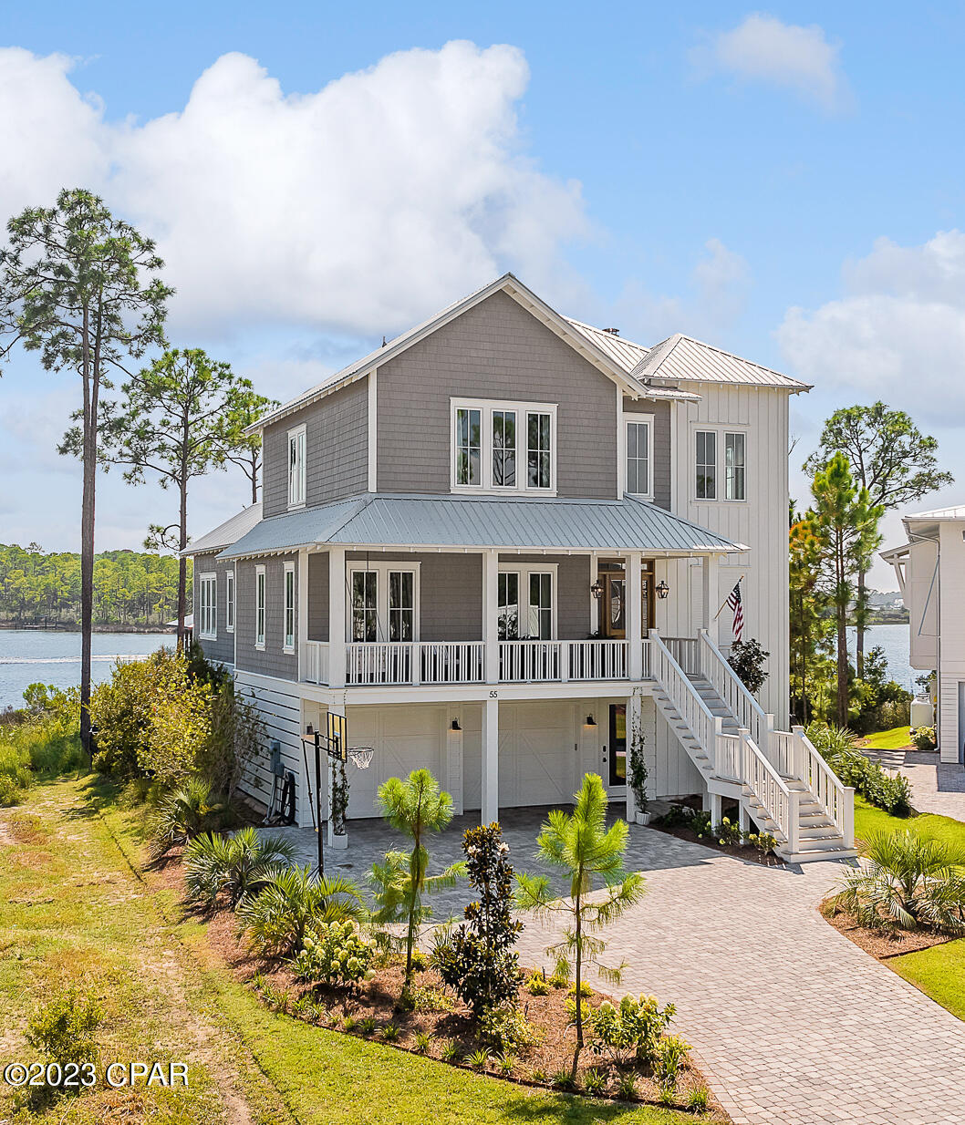 Cessna Landing - Residential