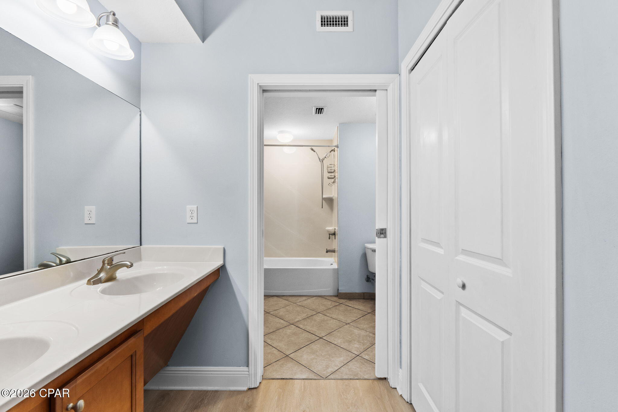 [No Recorded Subdiv] - Residential Lease
