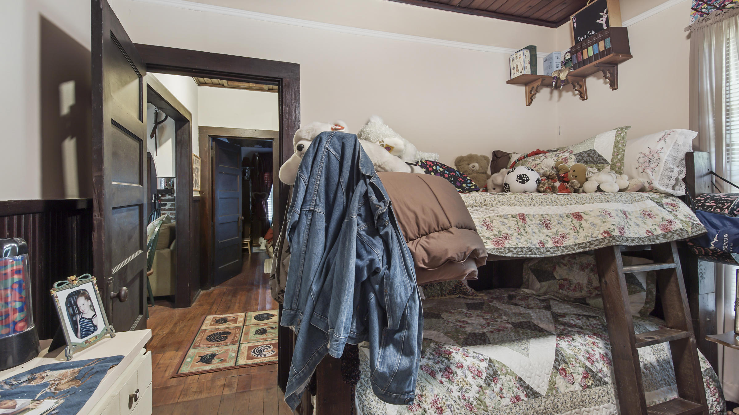 [No Recorded Subdiv] - Residential