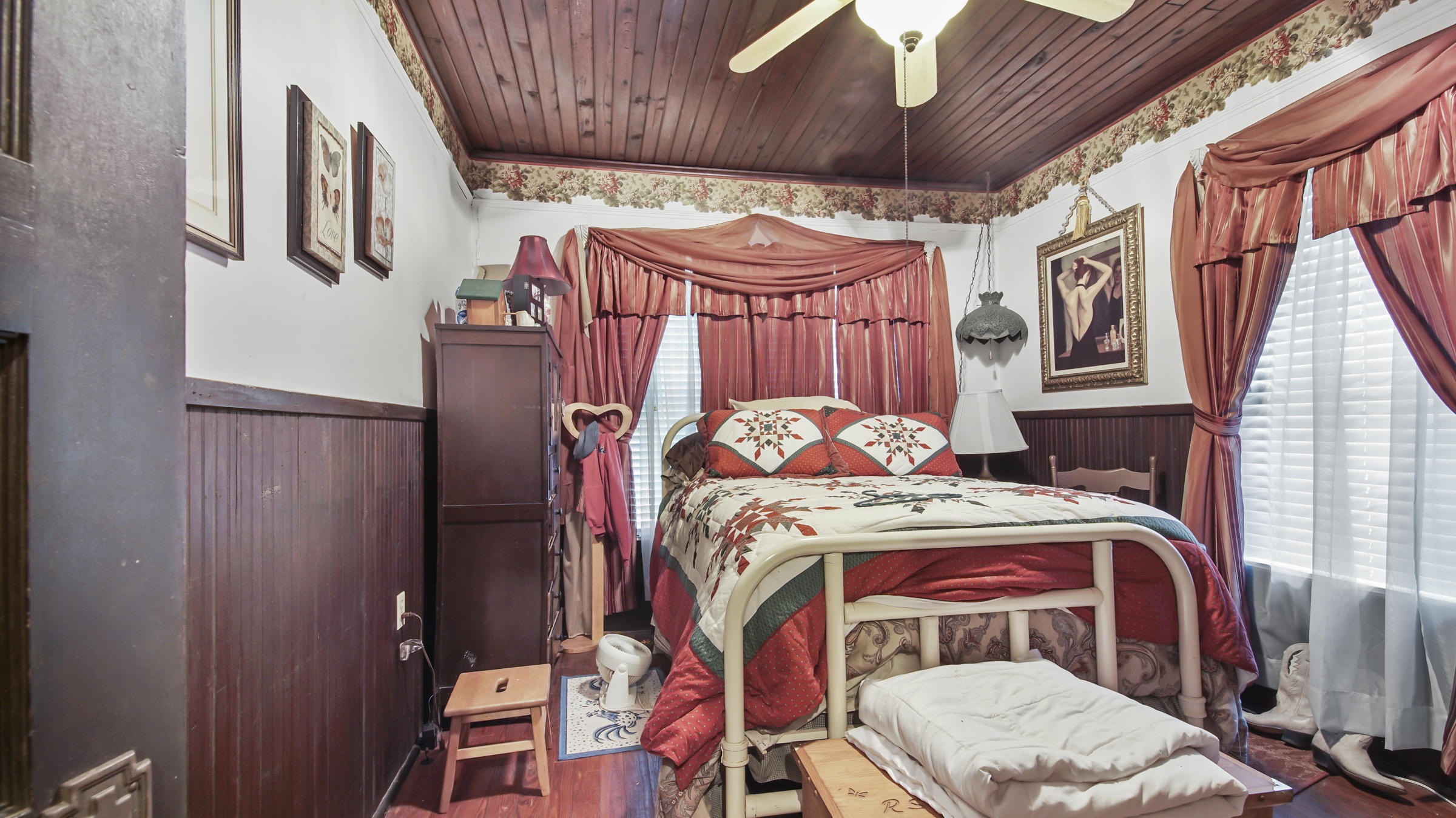 [No Recorded Subdiv] - Residential